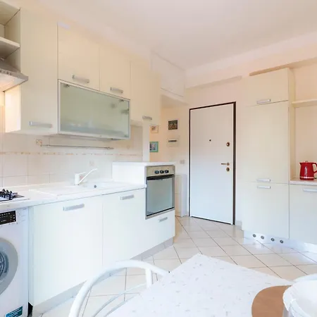 Apartment Hostdomus - Perla Bianca